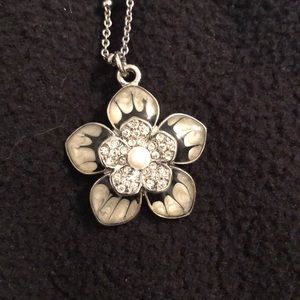 Jasmine Lia Sophia necklace